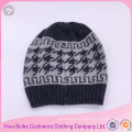 Wholesale fashion style fleece hat scarf set